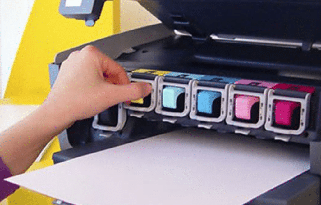 nivelul de cerneală sau toner
